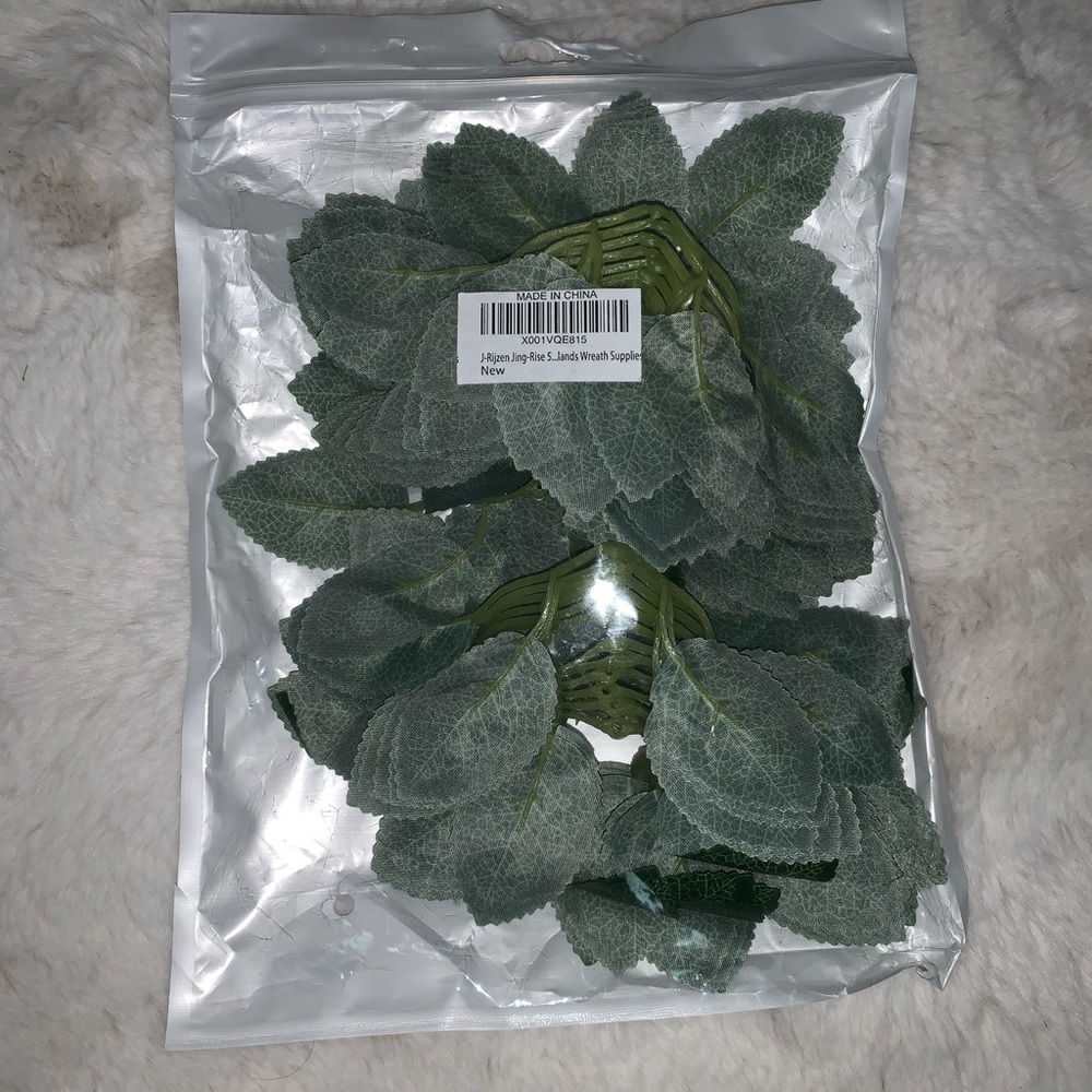 fake vines for room decor